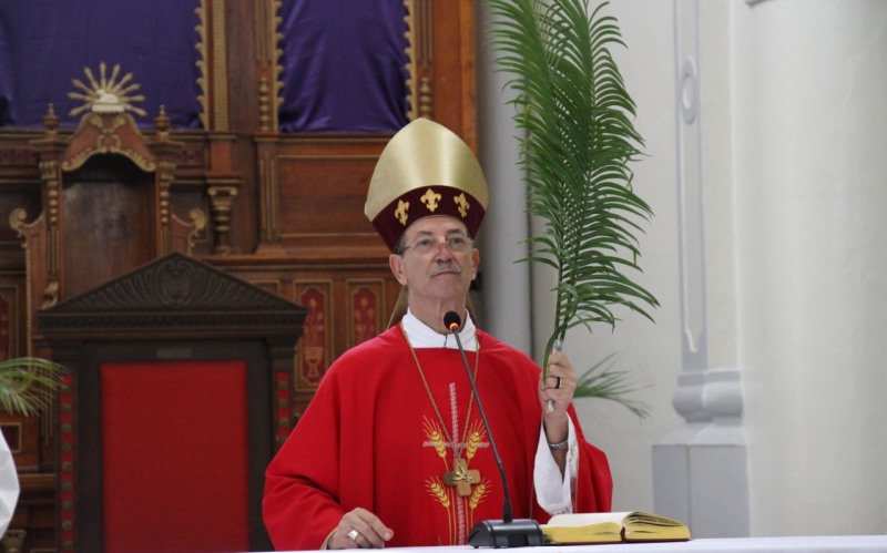 Dom Egidio preside Missa dos Ramos na Catedral, abrindo a Semana Santa